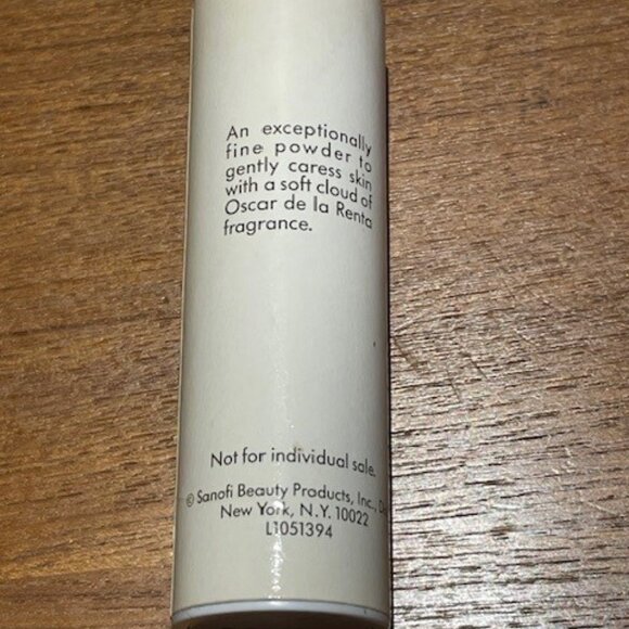 Vtg. OSCAR DE LA RENTA DUSTING POWDER Set of 3 NEW UNUSED Travel Size Samples - Picture 8 of 9